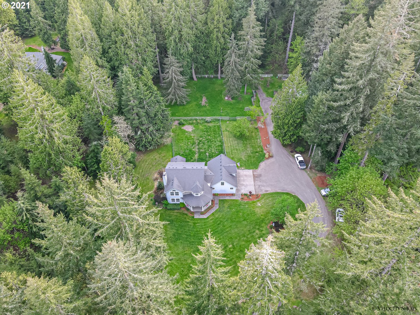 28936 Southeast Heiple Road Eagle Creek, OR 97022 - Photo 3 of 32 Gallery Image 3