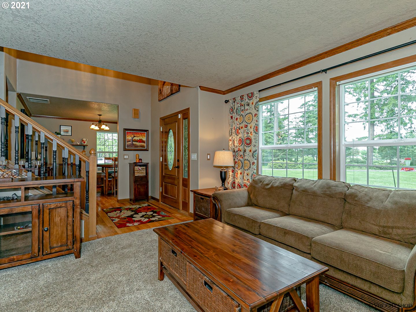 28936 Southeast Heiple Road Eagle Creek, OR 97022 - Photo 7 of 32 Gallery Image 7