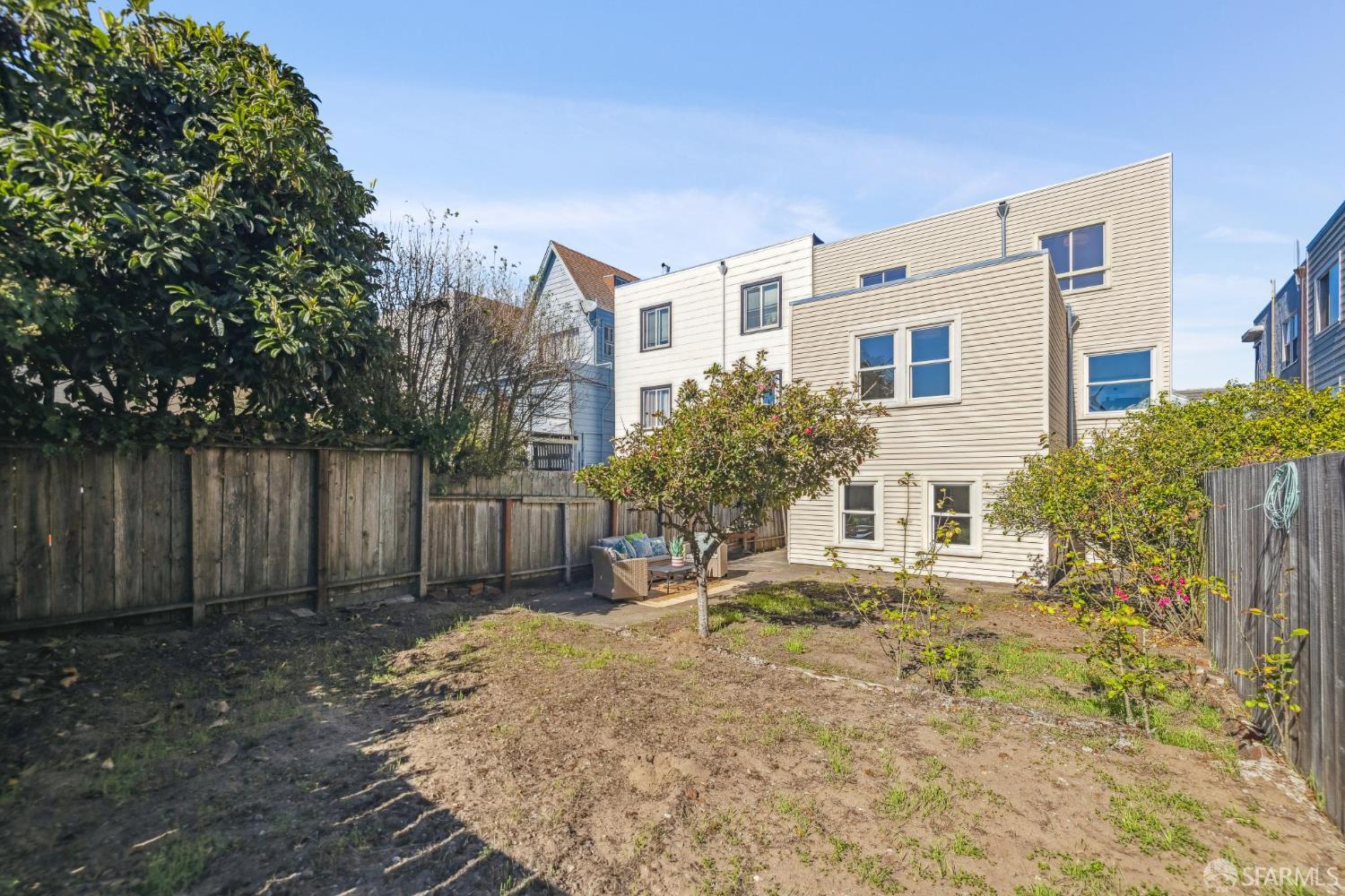 2015-2017 Judah Street San Francisco, CA 94122 - Photo 28 of 58