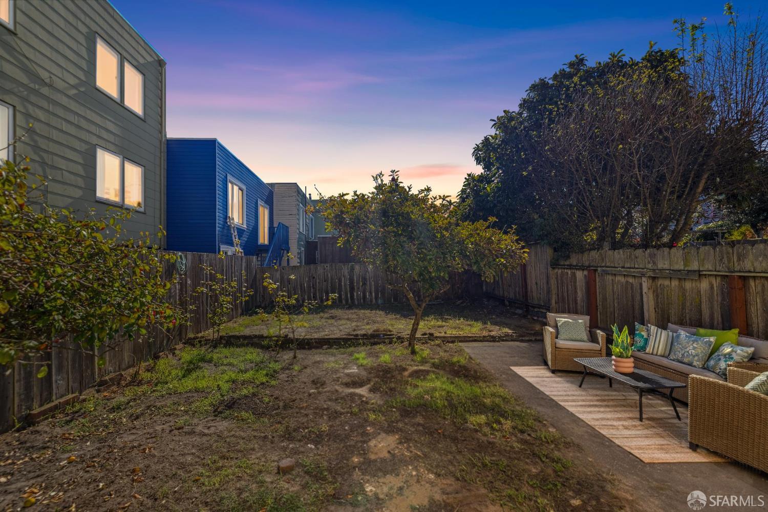 2015-2017 Judah Street San Francisco, CA 94122 - Photo 58 of 58 a view of a patio with a yard