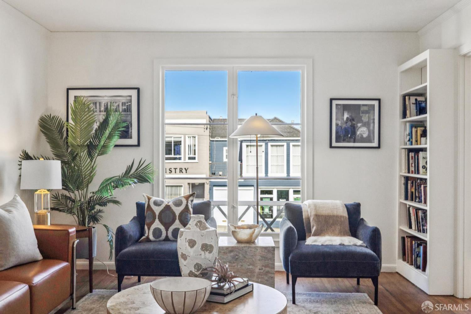 2015-2017 Judah Street San Francisco, CA 94122 - Photo 8 of 58 a living room with furniture and a potted plant