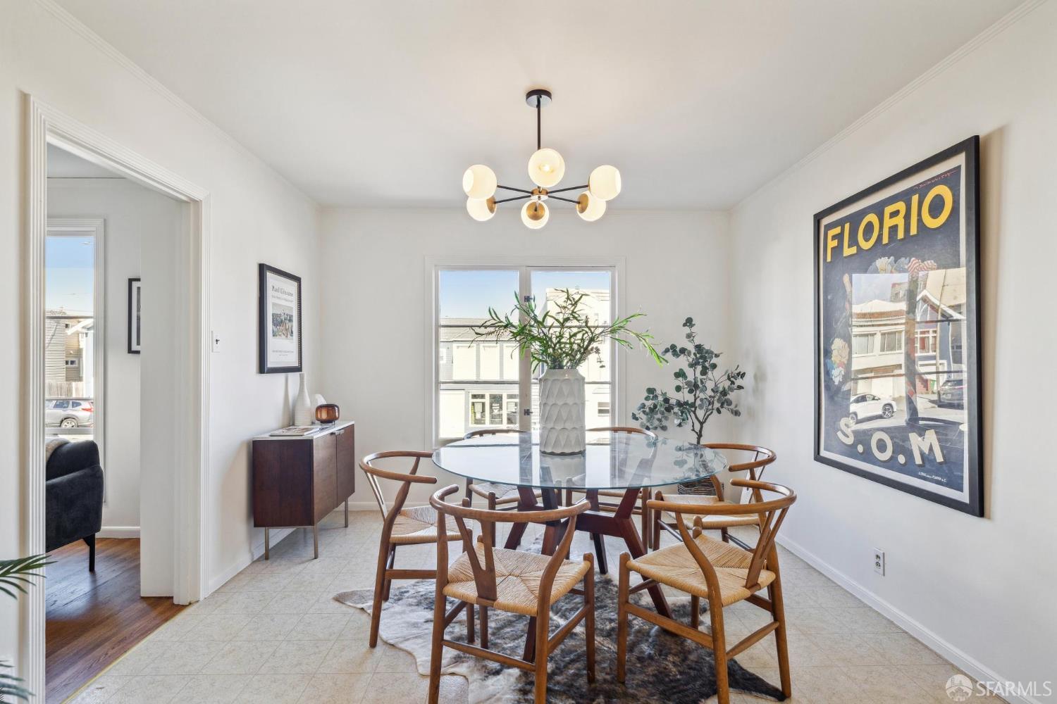 2015-2017 Judah Street San Francisco, CA 94122 - Photo 10 of 58 a dining room with furniture and window