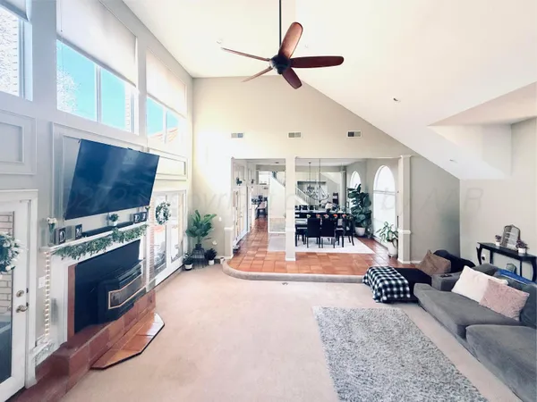 $400,000 | 1700 Northeast 2nd Street, Dumas, TX 79029