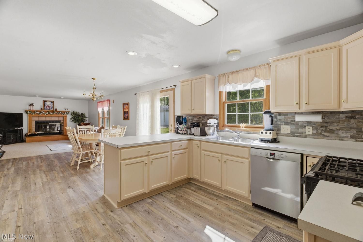8904 Dean Road Vermilion, OH 44089 - Photo 20 of 50