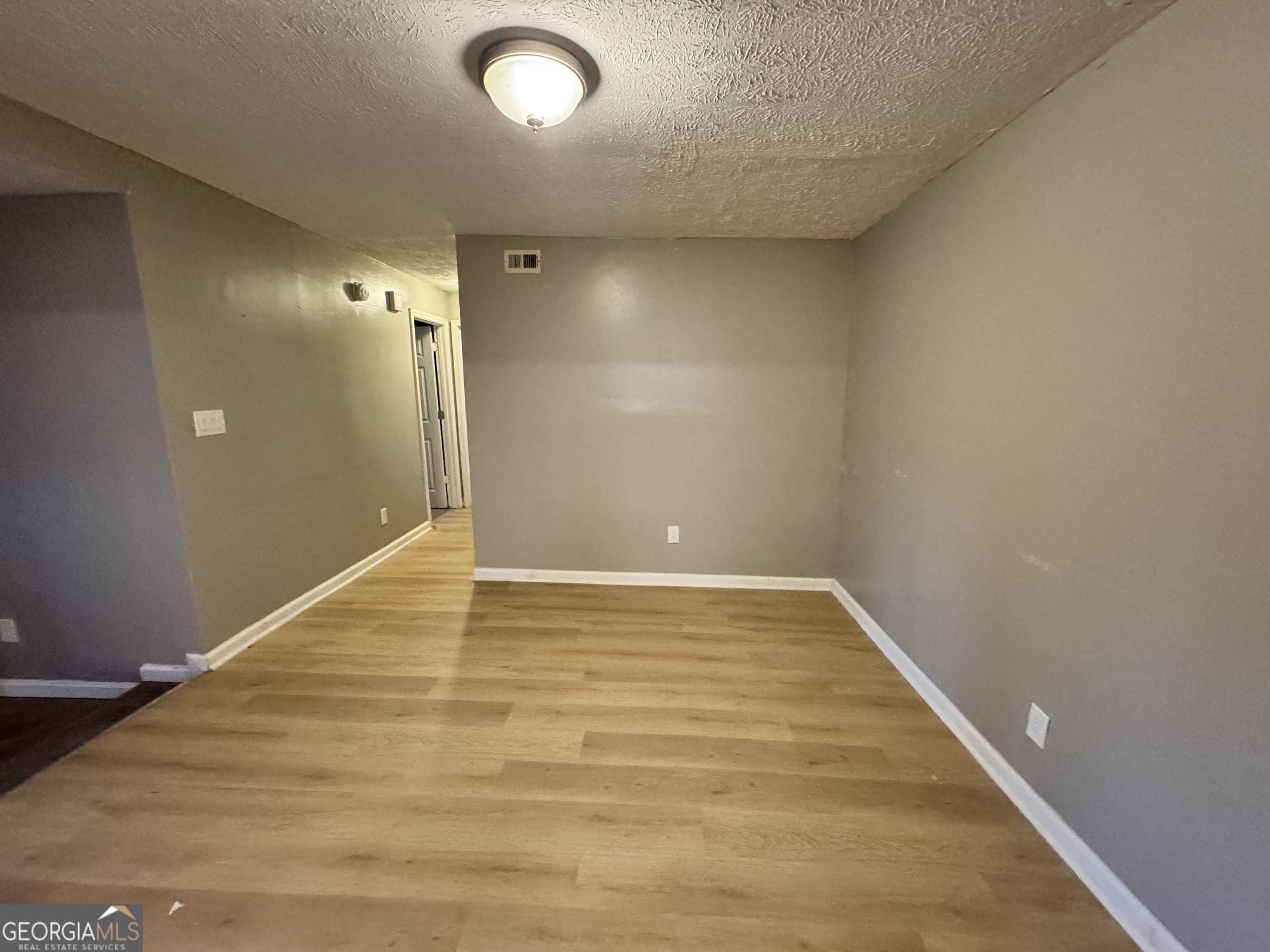 3575 Oakvale Road, Unit 911 Decatur, GA 30034 - Photo 3 of 10 a view of room