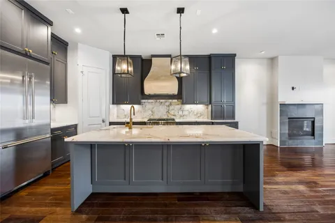 $1,150,000 | 926 Nicholson Street, Houston, TX 77008