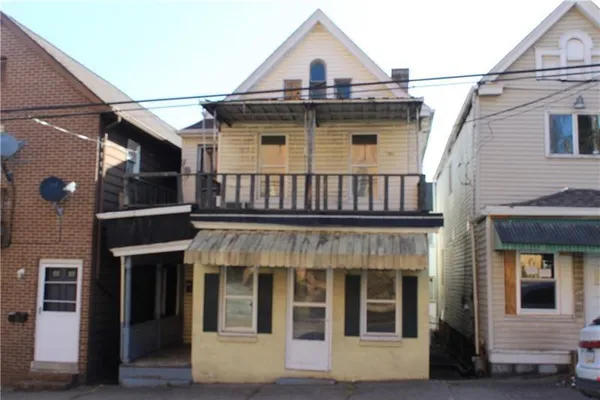$26,900 | 580 Thompson Avenue, Donora, PA 15033
