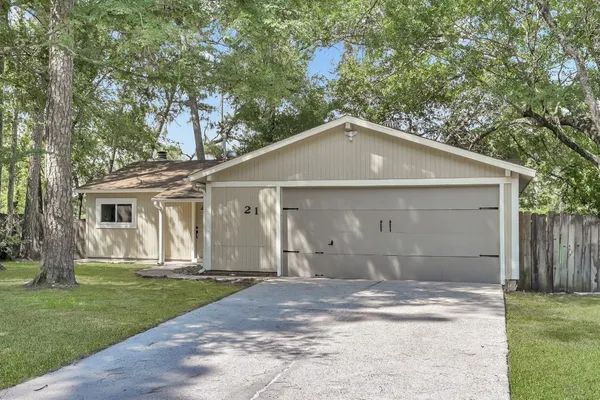 $2,000 | 21 Gambrel Oak Place, The Woodlands, TX 77380