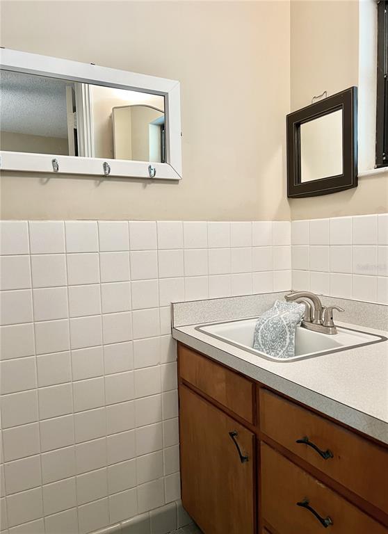 110 Glen Ridge Avenue Temple Terrace, FL 33617 - Photo 18 of 30