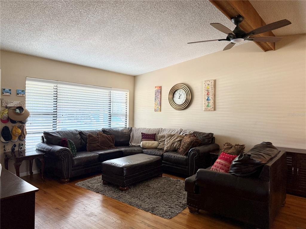 110 Glen Ridge Avenue Temple Terrace, FL 33617 - Photo 4 of 30