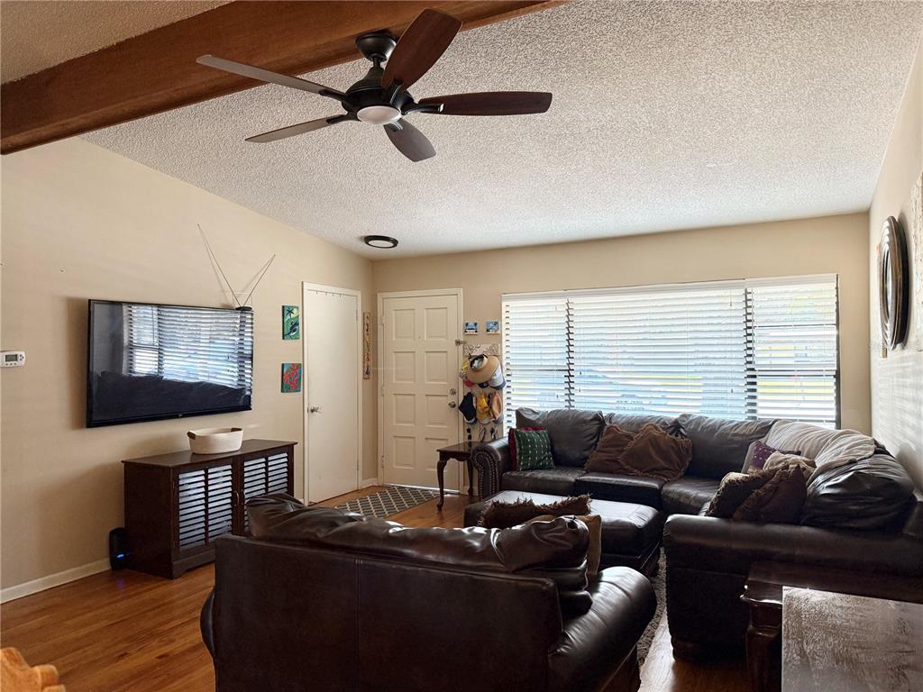 110 Glen Ridge Avenue Temple Terrace, FL 33617 - Photo 5 of 30