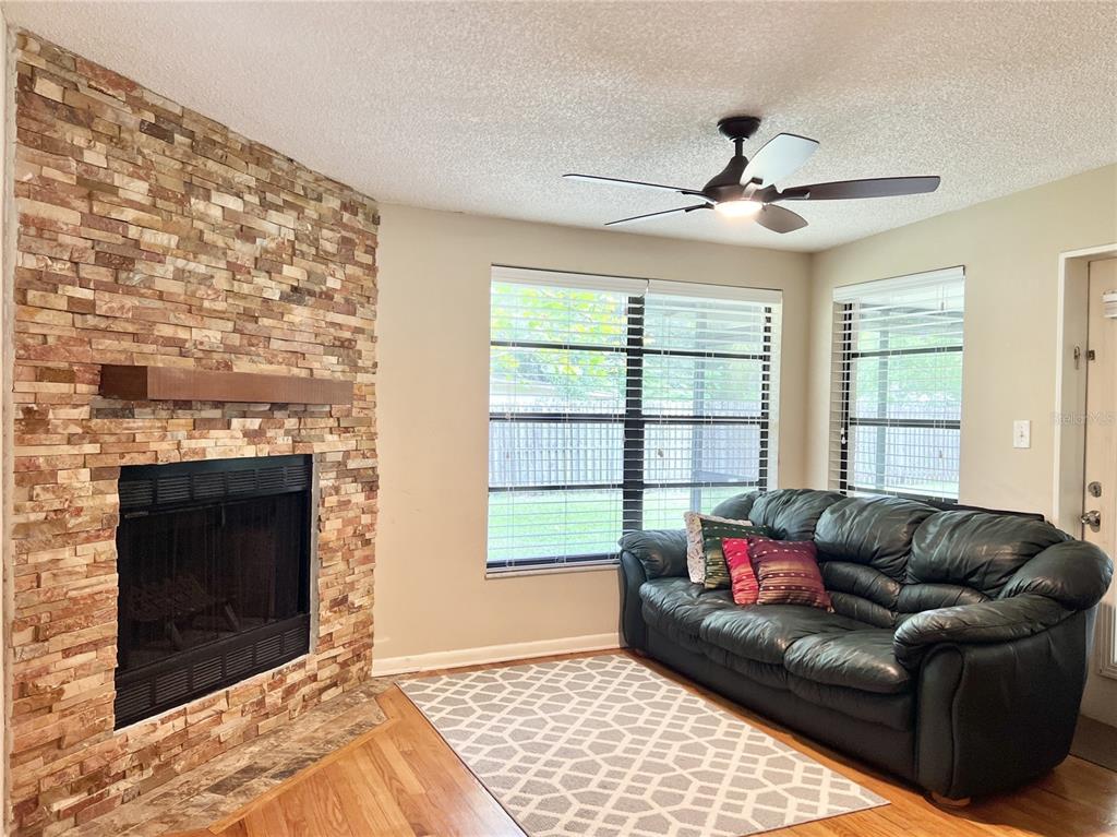 110 Glen Ridge Avenue Temple Terrace, FL 33617 - Photo 9 of 30