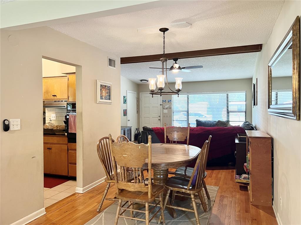 110 Glen Ridge Avenue Temple Terrace, FL 33617 - Photo 10 of 30