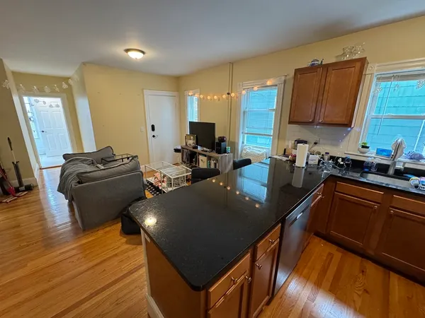 $5,500 | 44 Gorham Street, Unit 2, Somerville, MA 02144