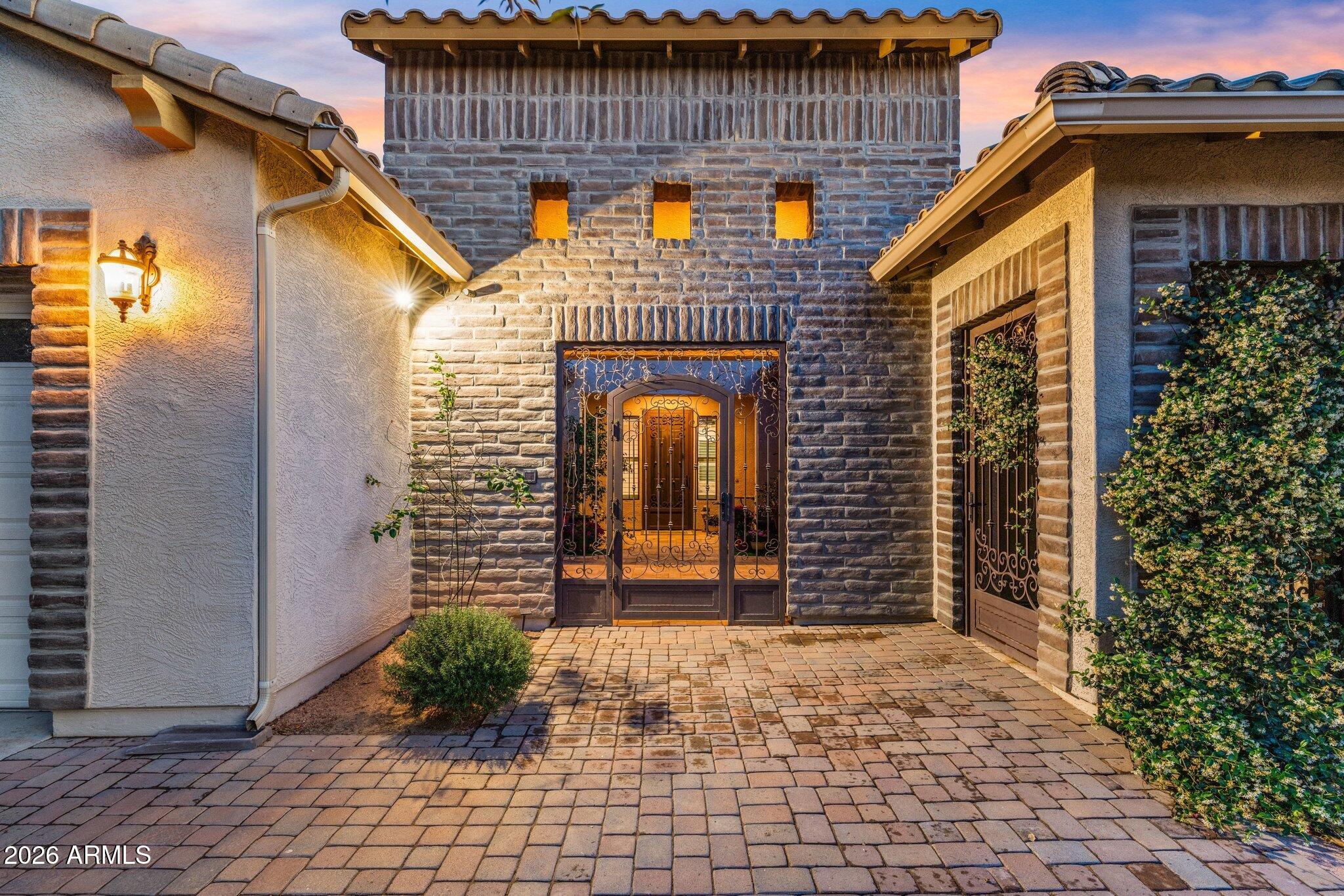 2845 East Red Oak Street Gilbert, AZ 85297 - Photo 5 of 57 023_dsc00103_218