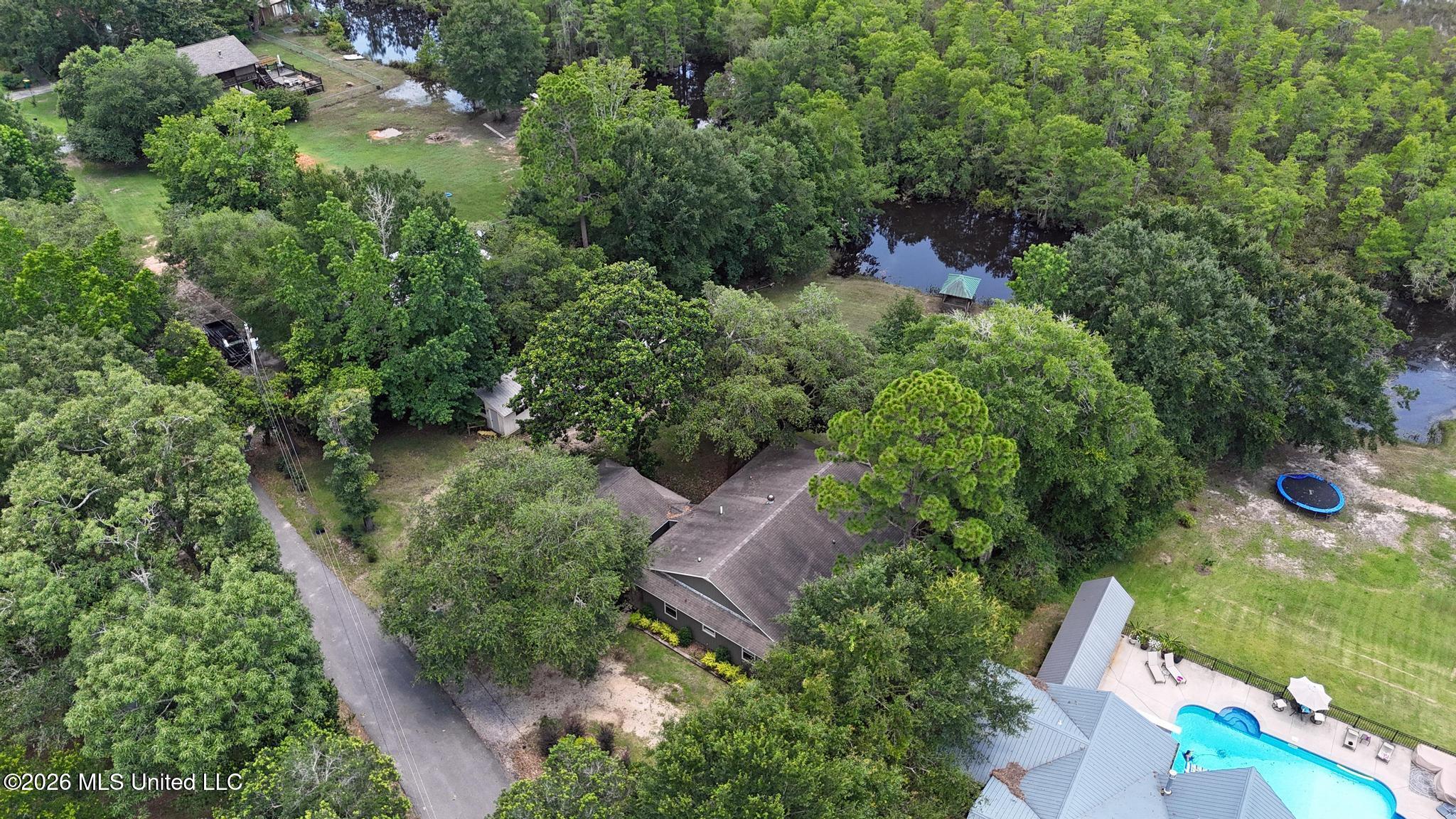 9813 Hidden Lake Road Vancleave, MS 39565 - Photo 23 of 24 035