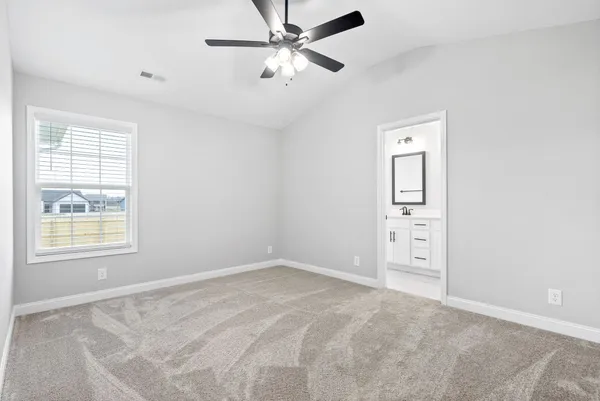 $1,995 | 338 Galway Drive, Clarksville, TN 37042