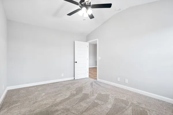 $1,995 | 338 Galway Drive, Clarksville, TN 37042