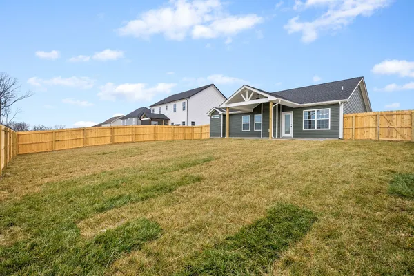 $1,995 | 338 Galway Drive, Clarksville, TN 37042