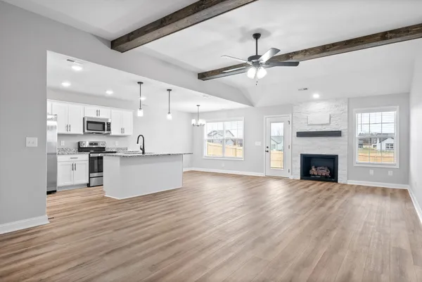 $1,995 | 338 Galway Drive, Clarksville, TN 37042