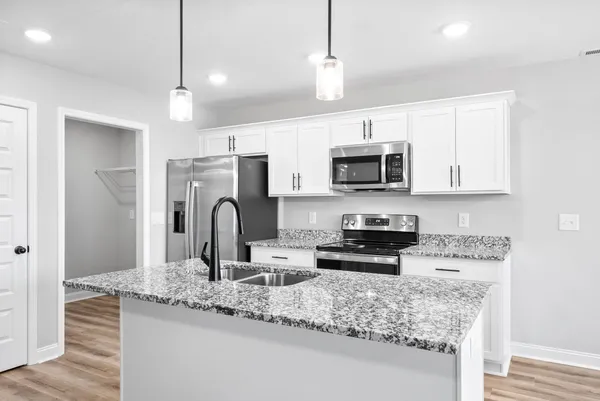 $1,995 | 338 Galway Drive, Clarksville, TN 37042