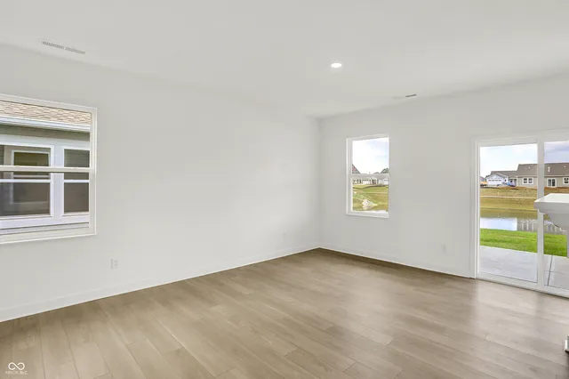 $299,995 | 5270 Nettleton Way, Avon, IN 46123