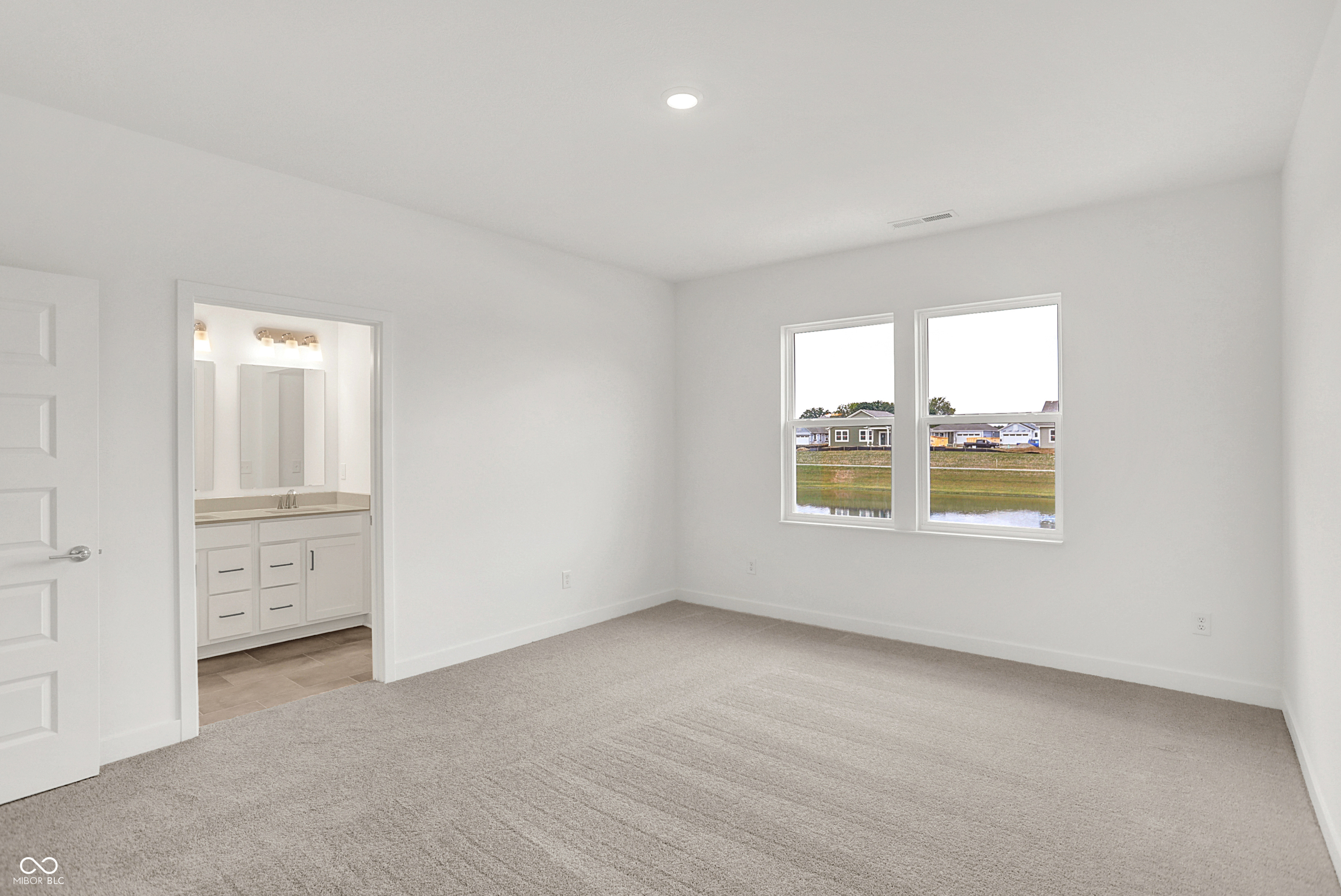 5270 Nettleton Way Avon, IN 46123 - Photo 18 of 34