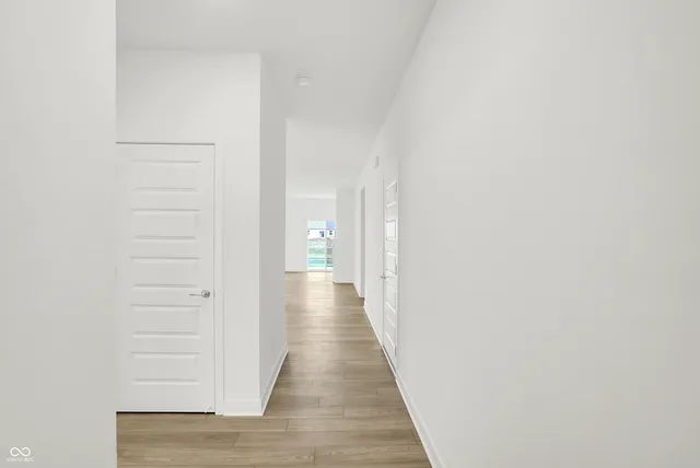 $299,995 | 5270 Nettleton Way, Avon, IN 46123