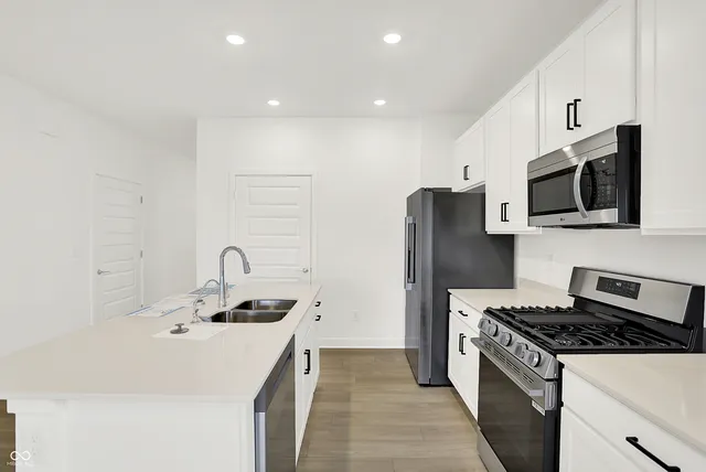 $299,995 | 5270 Nettleton Way, Avon, IN 46123