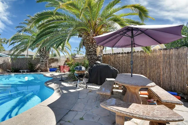 $450,900 | 7000 Rio Linda Boulevard, Rio Linda, CA 95673