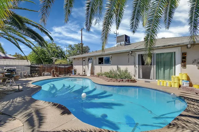 $450,900 | 7000 Rio Linda Boulevard, Rio Linda, CA 95673