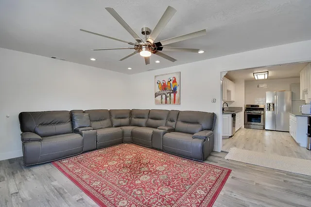 $450,900 | 7000 Rio Linda Boulevard, Rio Linda, CA 95673