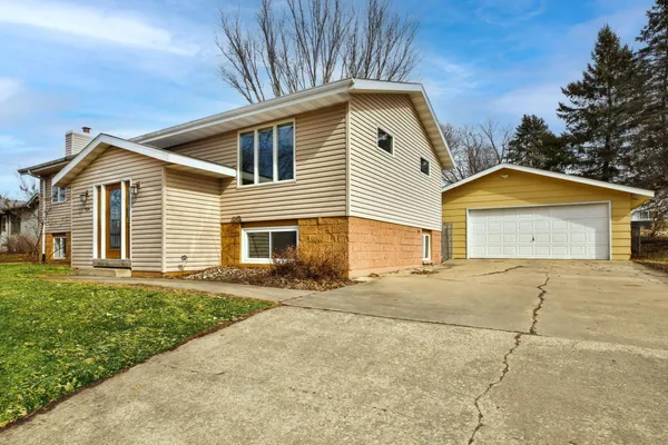 $385,000 | 926 Byron Avenue North, Byron, MN 55920
