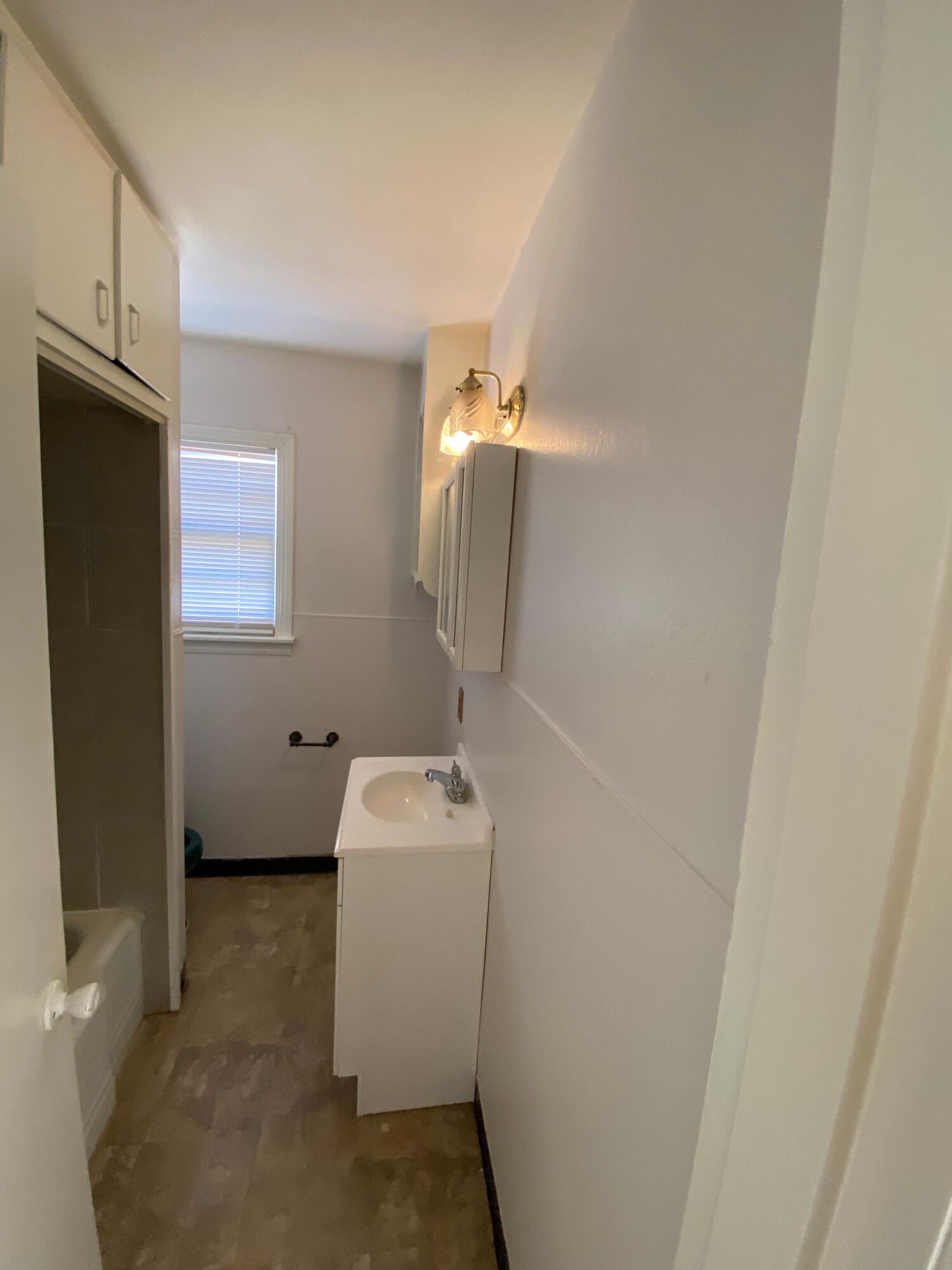 2412 36th Street Lubbock, TX 79412 - Photo 7 of 8 original (5)