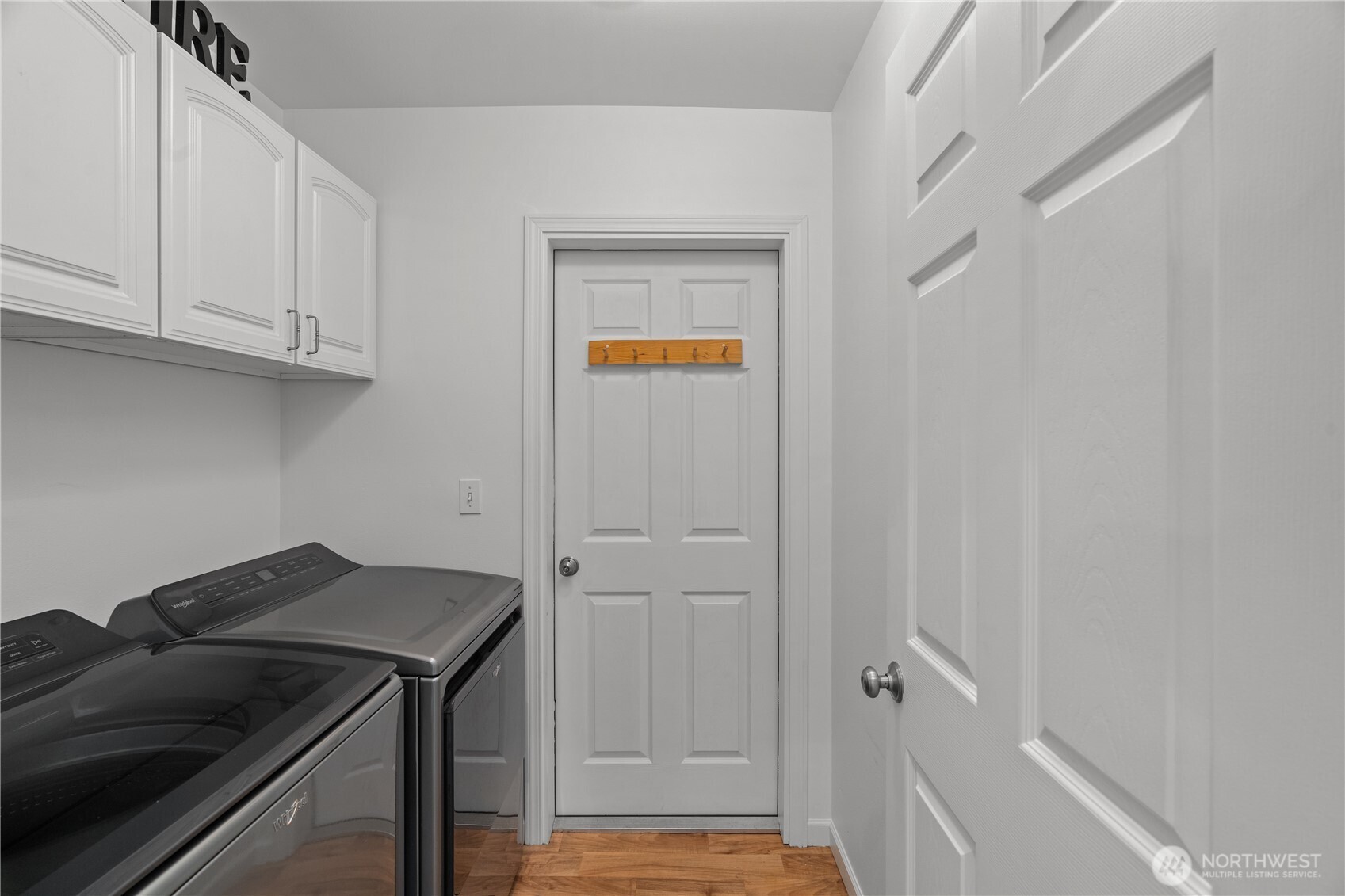 405 Andrews Avenue Cosmopolis, WA 98537 - Photo 19 of 34 a view of a kitchen area