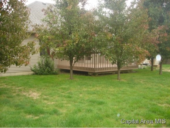 2717 Dickens Drive Springfield, IL 62711 - Photo 11 of 24 Gallery Image 11