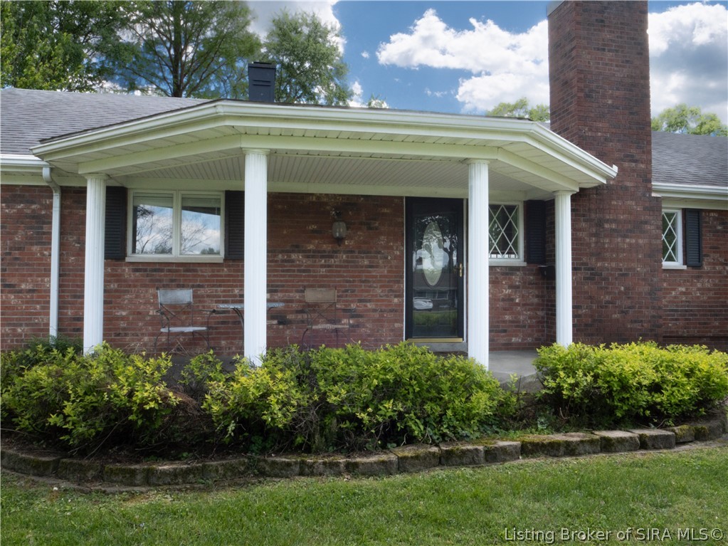 2015 Bono Road New Albany, IN 47150 - Photo 6 of 62 Gallery Image 6