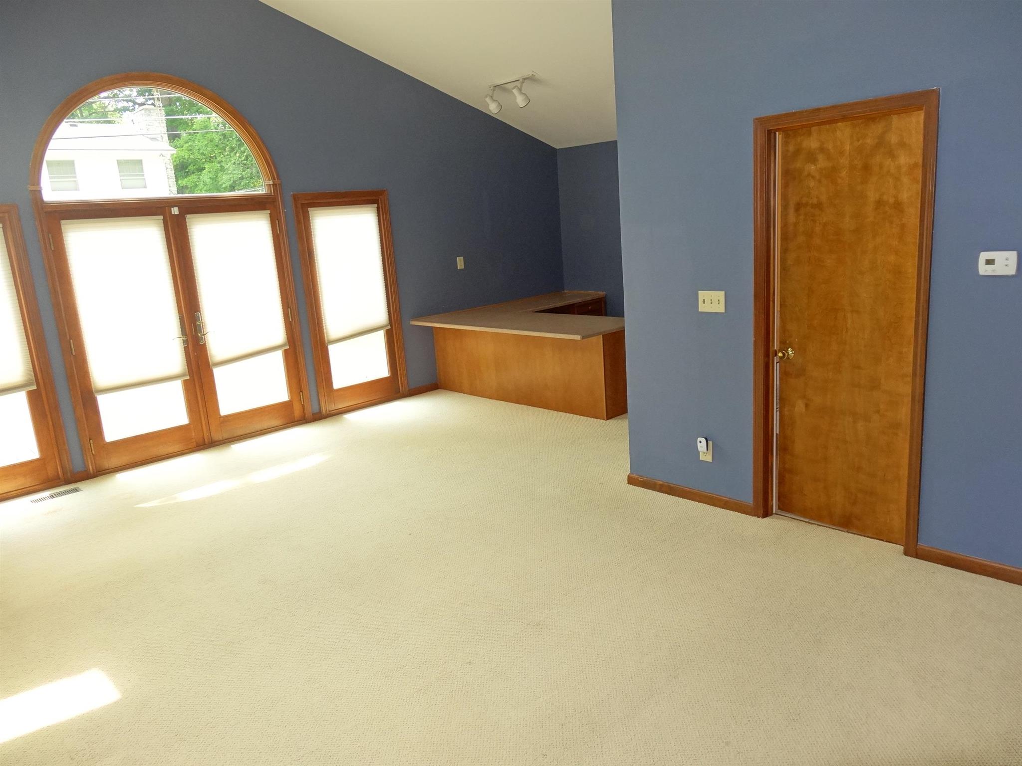 2605 West Riggin Road Muncie, IN 47304 - Photo 10 of 36
