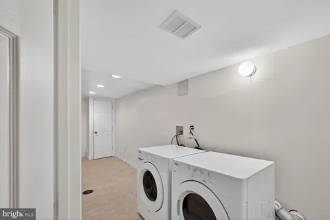 $449,000 | 5506 Helmont Drive, Oxon Hill, MD 20745
