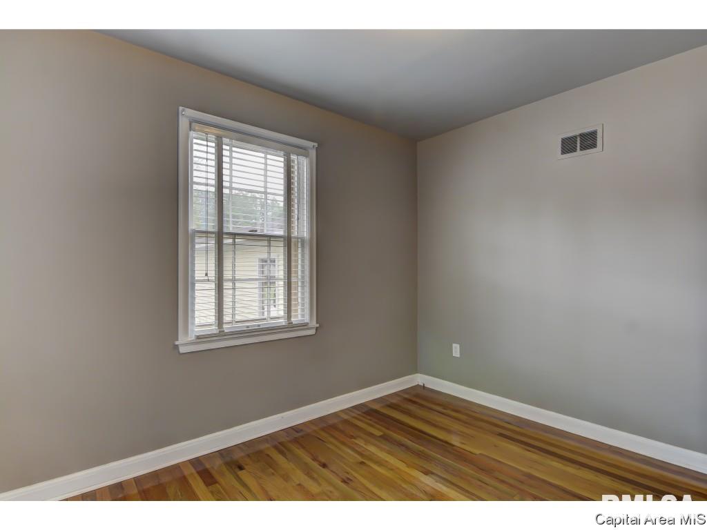 2048 South Walnut Street Springfield, IL 62704 - Photo 19 of 35