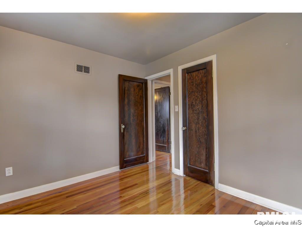 2048 South Walnut Street Springfield, IL 62704 - Photo 20 of 35