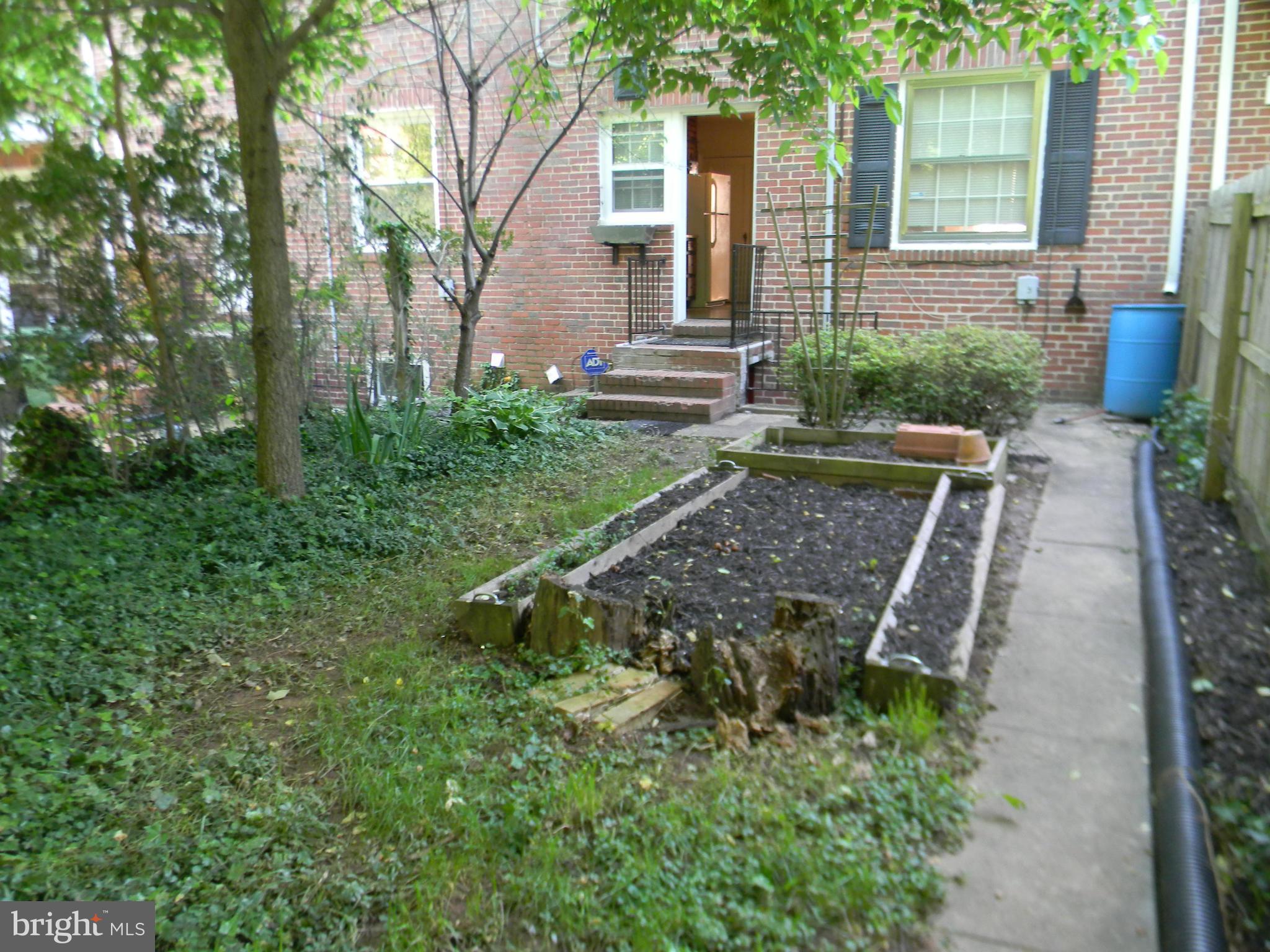 3928 Rexmere Road Baltimore, MD 21218 - Photo 14 of 14 Exterior (Rear)