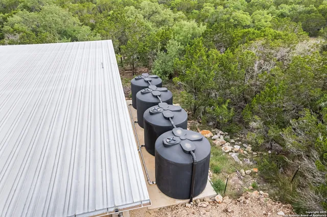 $445,000 | 320 County Road 2722, Mico, TX 78056