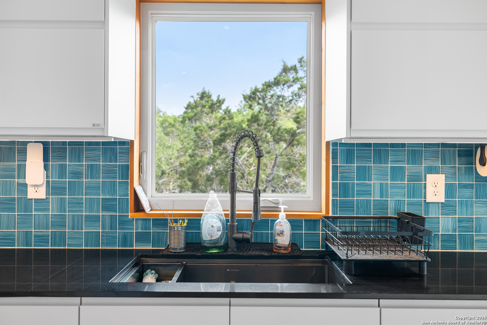 320 County Road 2722 Mico, TX 78056 - Photo 21 of 50