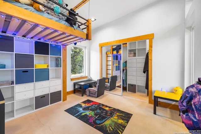 $445,000 | 320 County Road 2722, Mico, TX 78056