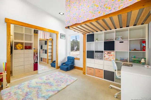 $445,000 | 320 County Road 2722, Mico, TX 78056