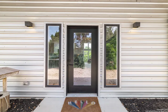 $445,000 | 320 County Road 2722, Mico, TX 78056