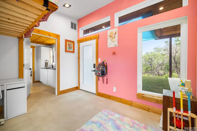 $445,000 | 320 County Road 2722, Mico, TX 78056