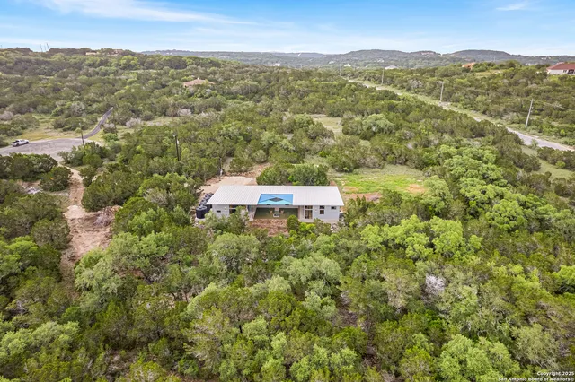 $445,000 | 320 County Road 2722, Mico, TX 78056