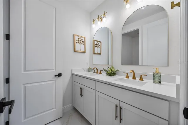 $699,900 | 7462 Sea Manatee Street, Palmetto, FL 34221